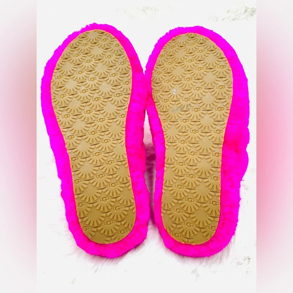 UGG Oh Yeah platform girls slides size 3 sheepskin pink‎ NWOT